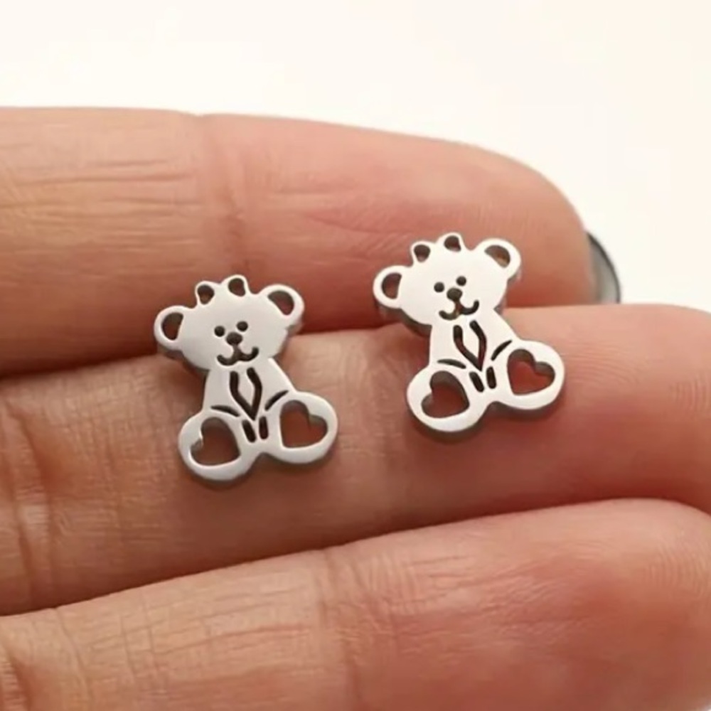 Teddy Bear with Hearts Silver Toned Stud Earrings - Picture 1 of 1